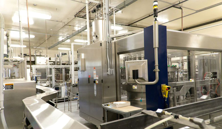 液態硅膠供料機的功能優勢